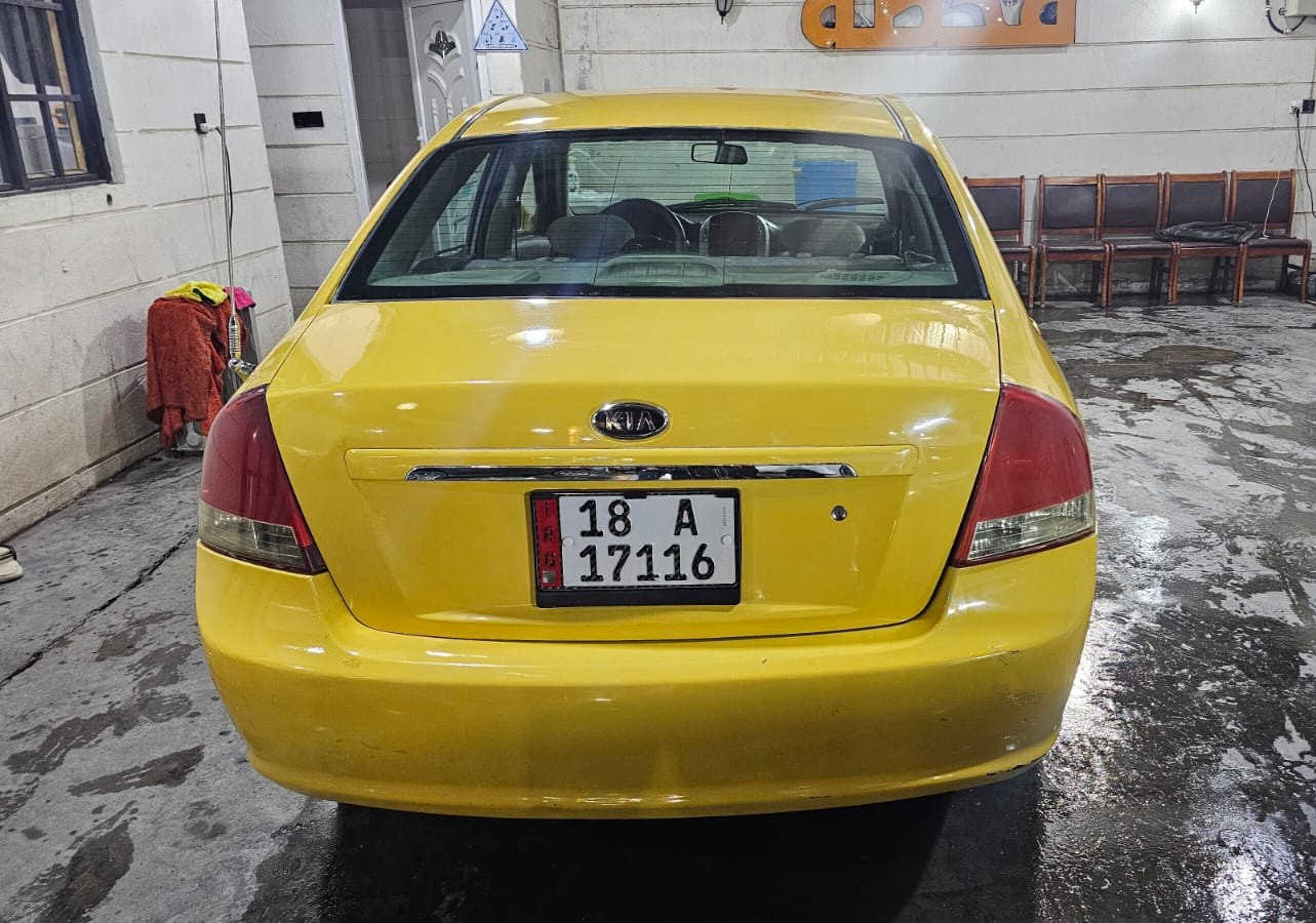 سلام عليكم  كيا سبكتره موديل 2008 رقم بابل انكليزي رقم جديد هزه جديده سنويه جديده سياره مصفره هيئه وغرامه تحويل ثاني يوم مكينه 200 مكينه وكير وحداديه وكهربيات وتخم تاير مكفولات سياره كل نقص ما بيها سياره بيها جاملغ امامي السعر 77  رقم الهاتف *********** مكاني كربلاء اخوان مكلف بلنشر
