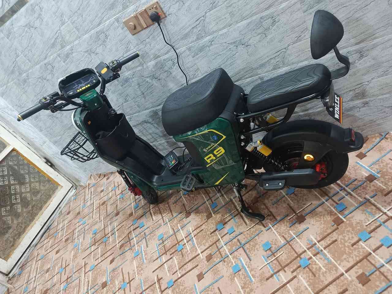 السلام عليكم دراجة شحن R9البيع صار سبوعين من طلعت من الوكيل السعر 500وبيه مجال الشراي يجي خاص او يعلق واني اجيه ولا مو شراي لا تجي


**إذا كنت صاحب هذا الإعلان وتريد حذفه لأي سبب، رجاءا أرسل رسالة إلى الدعم الفني**