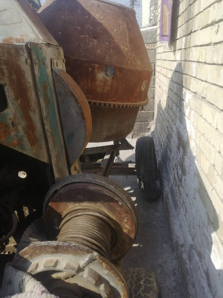 سلام عليكم خباطه البيع سعر مليون ونص وبيه مجال ***********
