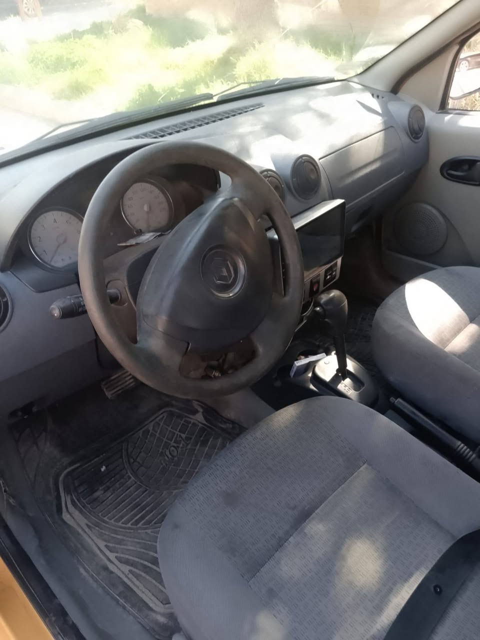 لوكان مديل ١٧ كيراتوماتيك سونيه ال ٢٧ مصفره هيئه شرط التحويل عقدمروري سياره جاهزه من كل شيء بيها صبغ جاملغ أمامي جاملغ خلفي
مكاني شهداء العبيدي السعر ٥٣ وبيها مجال ***********
