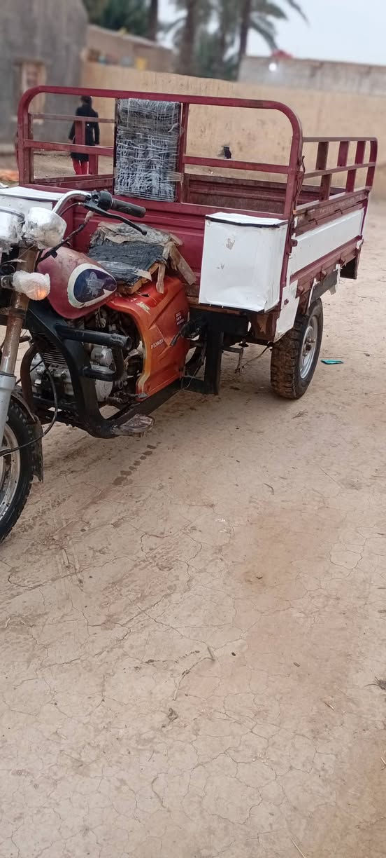 السلام عليكم ستوته دايون 2019 للبيع
ستوته نضيفه تخم تاير  صدر محور  ابو طير   مكفوله من لحيم كهربائيات كلهه شغاله 

محرك خير من الله مجفت  جديد بدي جديد    بيهه نقوصات بسيطه. للاستفسار عرقم ***********✅خاص مفتوح مكان ستوته ديالى ناحيت الوجيهيه
