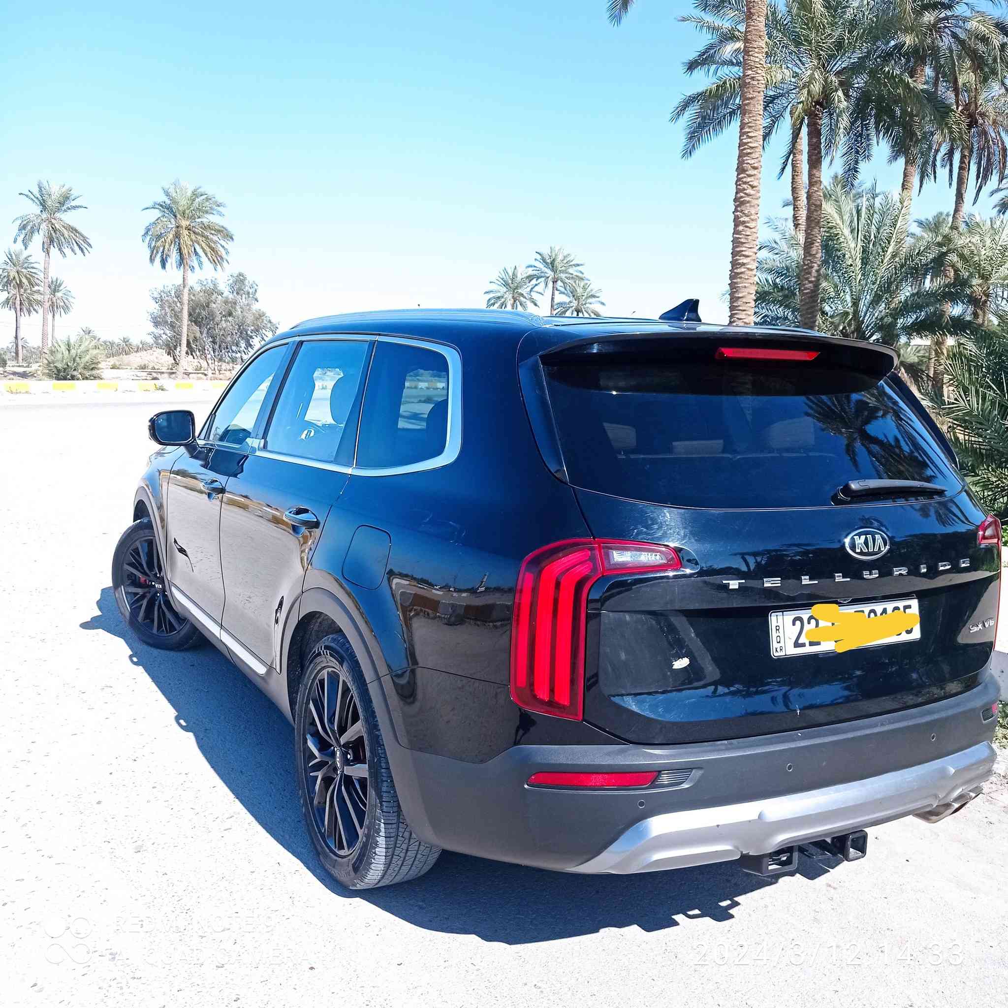 السلام عليكم..
للبيع تولرايد موديل ٢٠٢٠ اعلى فئه برستيج sx فول مواصفات 
رقم اربيل الدولي الجديد
حادث سطحي نصف چاملغ امامي وشبر بالبنيد بدون دواخل او تبديل 
مكان السياره بابل الحله
السعر ٢٧٠ وبيها مجال
واتساب ***********
