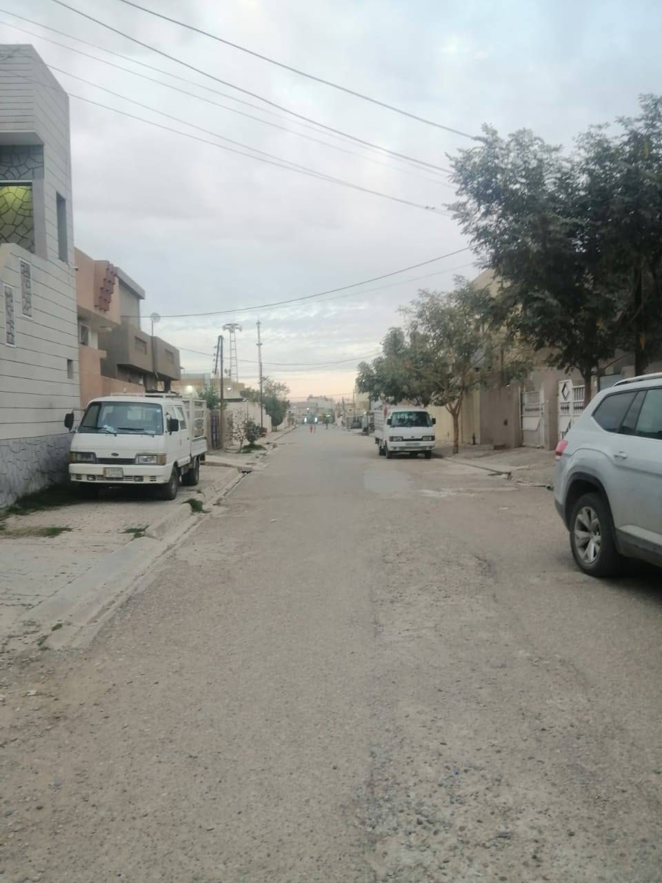 دار طابو صرف للبيع
مساحه ١٣٠م مربع ركن طابقين
بيت جديد فرع عريض

عنوان الدار
كركوك حي النور الثانيه مقابل روناكي
محتويات البيت ط١ :-
استقبال
مطبخ وهول مشترك
غرفة نوم
درج داخلي
صحيات داخليه وخارجيه
كراج
الطابق الثاني :-
غرفتين نوم
هول
صحيات
الاستفسار مكتب السيد البياتي للعقار
مبايل (*********** او ***********)
عنوان المكتب
كركوك القادسيه الثانيه
شارع المرور القديم
مقابل ثانوية المستقبل الاهليه
مجاور صيدلية مركز الدواء
نستقبل كافة العروض وعرضها في كركوك الطابو الزراعي التجاري السكني
