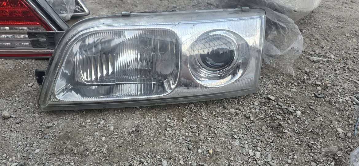 السلام عليكم
تخفيضات تحطيم الأسعار لفترة محدودة 
لايت وامرايات وسماعات وبلكات ناريه مستعمل حاوية اصلي 
للإستفسار الاتصال بالرقم ***********
