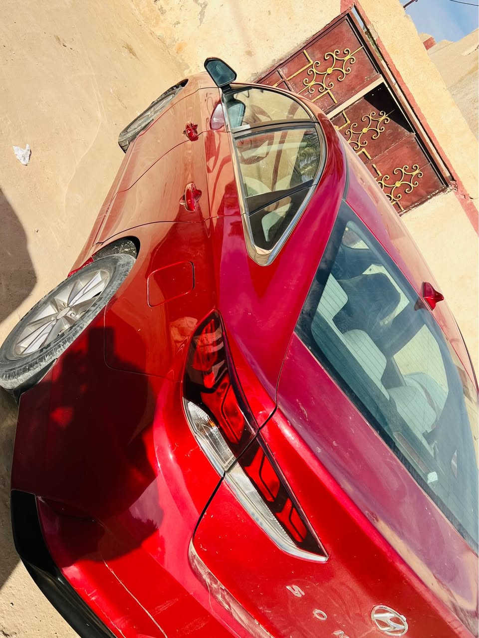 للبيع سوناته 2019 رقم بغداد انكليزي بسمي فول مواصفات عده فتحه وبصمه مكينه 2400كير خير من الله جاهزة على اخر حبايه 
حداديه تخم تاير منضومه زنون بيه فقط بنيد بدون عابر *********** السماوا, المثنى
