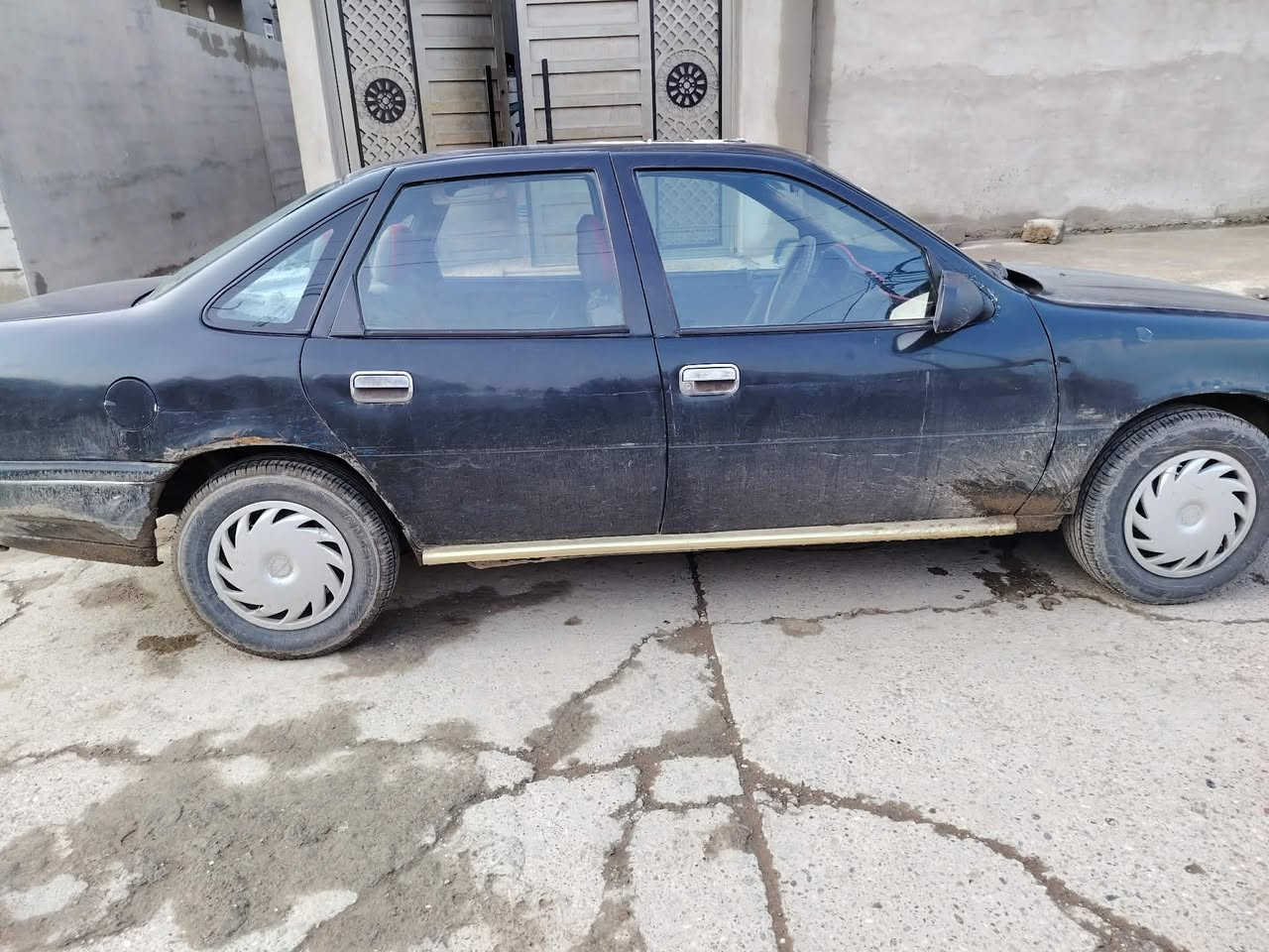 للبيع
فكترا حجم 16 
موديل 91
سنوية جديدة لحد 2029
الشرعي موجود  شوكت من تريد يحول 
طخم تايات جديد
باتري جديد
كدا العين
نظيفه حيل
الشراي يتصل  ***********
البيع نقد فقط
السعر 38 وبيها مجال
