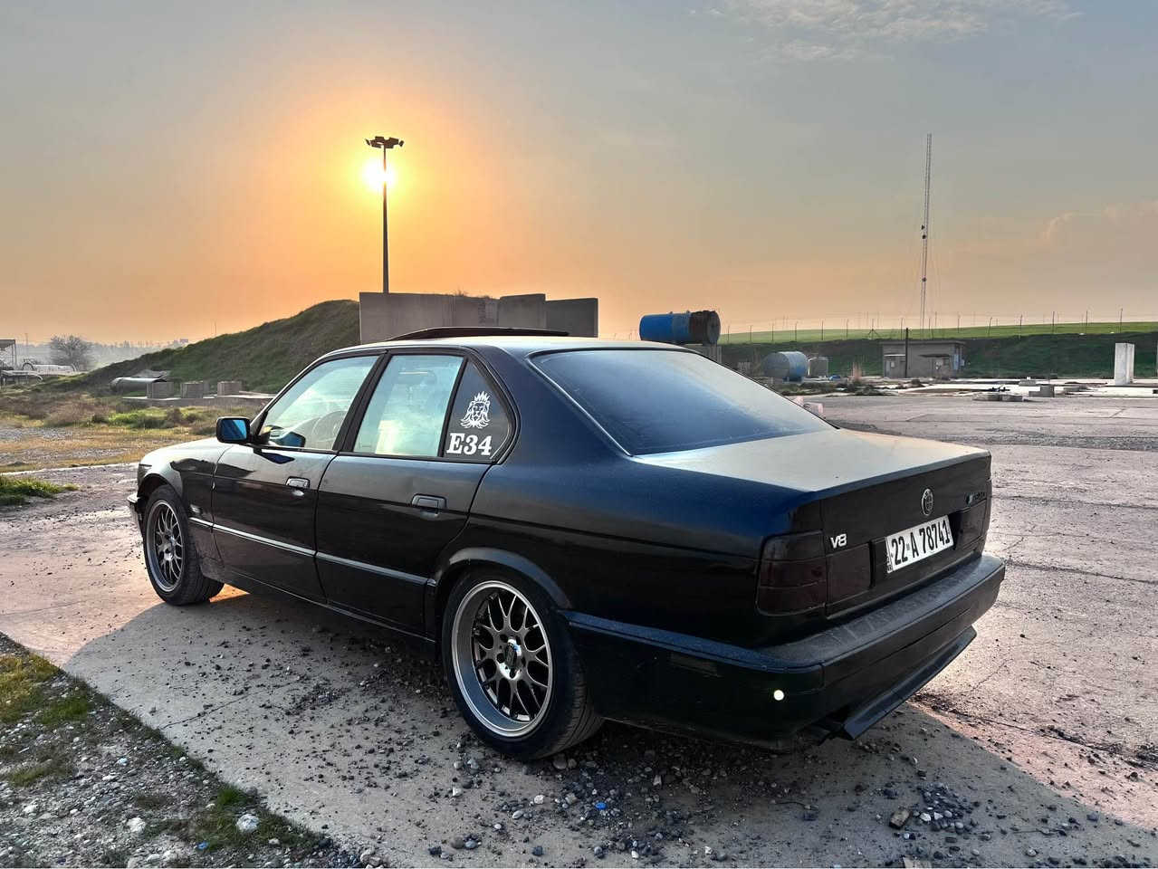 سلاو وعليكم525BWM
 توماتيك موديل 1993 قه پات مواسه. فات  سلايت جار جام كا   ته بريد  ده بل. ئير باگ. جارتاو ويلي  غه زالي له.  سه ره.  سه ياره كه. ره قه م  سه نه وي نويه.    هه موو گياني به. شه ر   عامه بو جواني.  له خز مه تي ئيوه ي به. ريزم. ره قه م موبايل*********** /*********** 📲 أربيل, العراق
