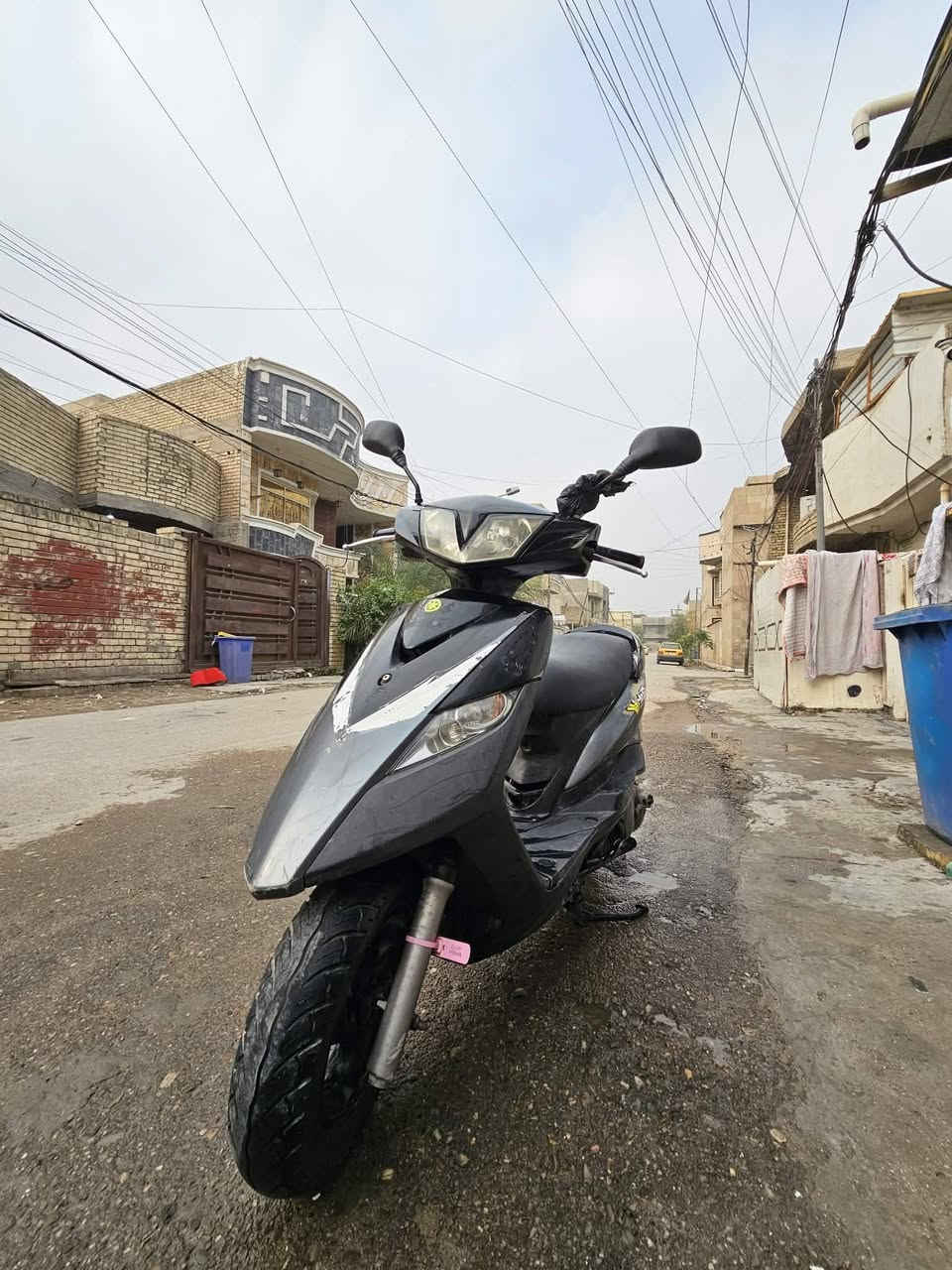 السلام عليكم دراجه ماكس ثعلب للبيع نظافه فول تريد جيب وياك فيتر وقيم مكاني بغداد  للتواصل ***********
