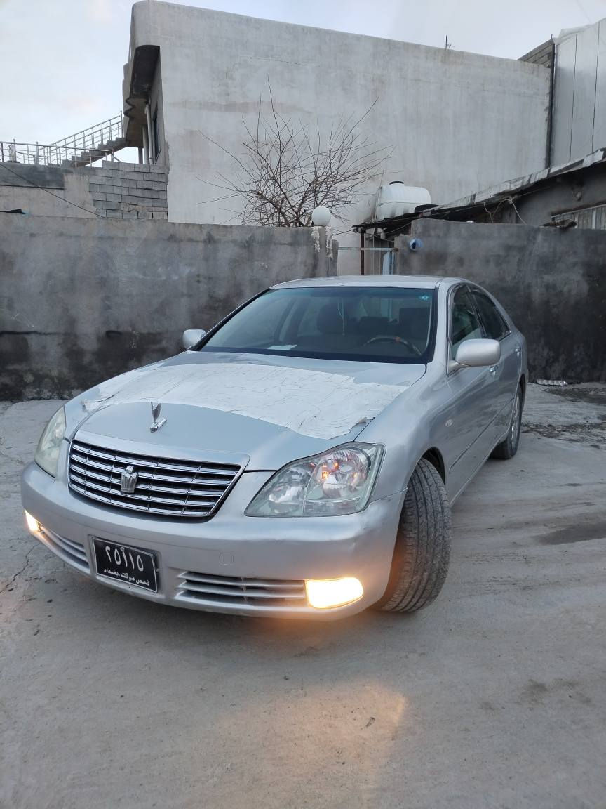 بـەناوی خوای گەورە شاهینە بۆفرۆشتن ٢٠٠٥بڕاوە دوو دگمە مەکینە بچووک ١٨٠ گێڕ مەکینە بەشەرت زۆر جوان چاکراوە شوێن بڕاوەکانی برێکی بەستراوە تەبرید؟گەرمی هەمووی مەزبووت شوێن قەڵادزێ نرخ ٤٢گەڵاو مەجال *********** بشدار, السليمانية
