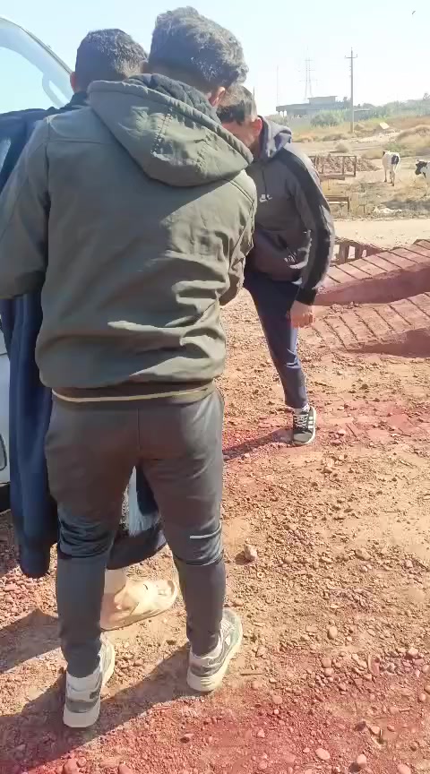 حدادة الفريجي بغداد المشاهدة قرية الفريجات
الاسعار حسب نوع الحديد ونوع السيارة  نضام المحل بالعربون يعني تجي ونتفق وتنطي عربون وتاخذ موعد استلام اي شكل نشتغله حسب رغبت الزبون والرزاق الله


**إذا كنت صاحب هذا الإعلان وتريد حذفه لأي سبب، رجاءا أرسل رسالة إلى الدعم الفني**