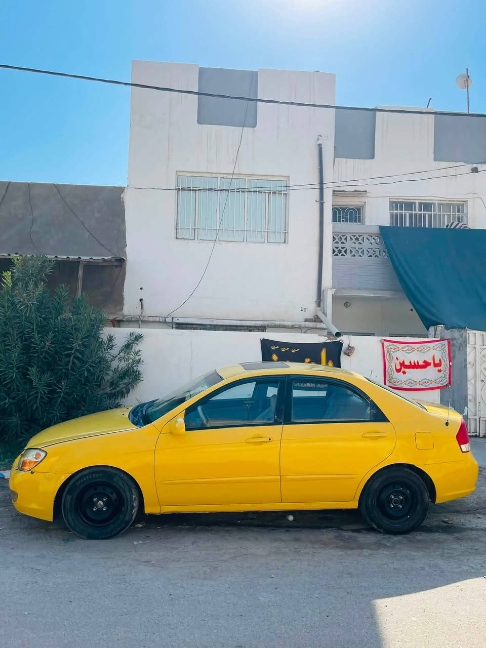 السلام عليكم سبكترا امريكي 2009 رقم بابل انكليزي سنويه 29 تحويل مباشر  حادثها جاملغ خلفي بدون دواخل كفاله شواصي ولغود وحوض  مكينه 2000 جديده كير حداديه تخم تاير  تبريد كله جاهز  السعر63 وبيها مجال قليل مكاني بابل حله مركز المدينه ***********
