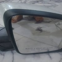 قطع غيار سيارات • للبيع