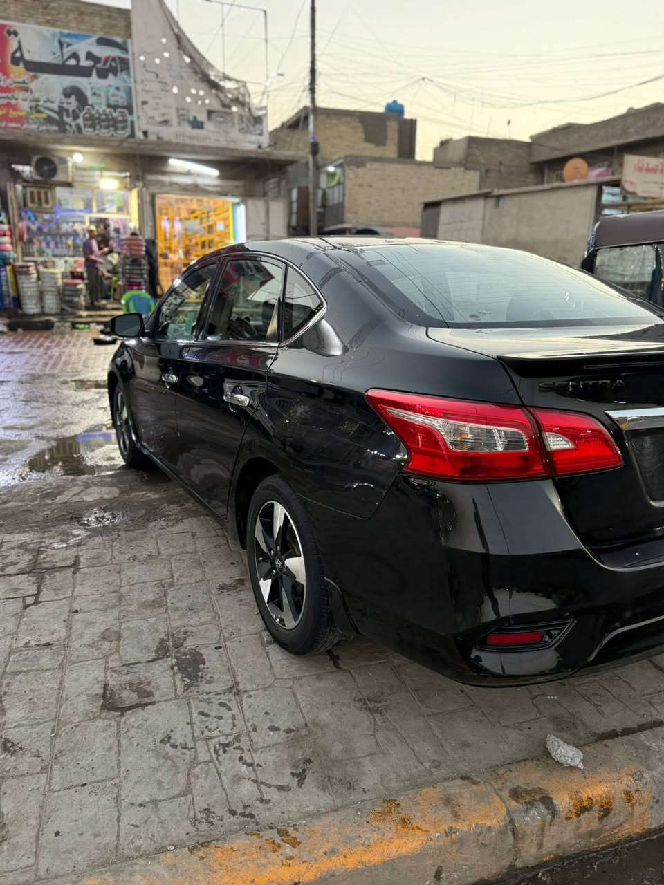 نيسان فيرسا
2018حادث جاملغ وبنيد امريكا 
بالعراق بابين صبغ فقط سعر 90 ويمكن بيعها بالقسط مقدم 60ورقه الاستفسار***********
