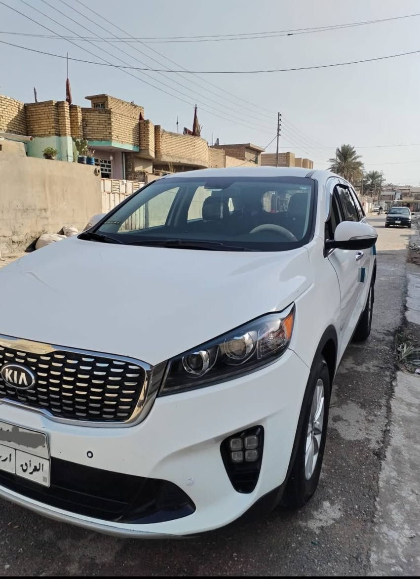 سورنتو وارد أمريكي 2020
ماشيه 47  ميل  
  الضرر بسيط جدا  تبديل جاملغ أمامي نفس الون 
    رقم أربيل تحويل او وكاله 
     _ محرك V6 
     _كير 8 نمر 
     _ 7 راكب 
   _ مانع انزلاق 
   _ 4 وضعيات قيادة 
  _ تحكم ستيرن  
   _  تبريد قطعتين 
    تشغيل سويج 
    السياره جديده ونظيفة جدا 
  
 السعر   215  وبيها مجال 
  مكان السيارة  واسط 
   للستفسار   ***********
