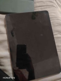 آيباد ٦s برو • ذاكرة ٥١٢ • بطارية ١٠٠٠٠