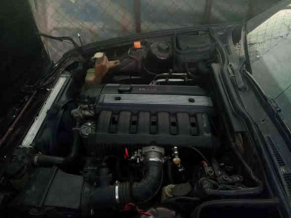 بيئم 525 .محرك جديد  كبس ديجيتال  گير اتوماتيك موديل 1993  سلايت جامات كهربائيه تبريد قطعتين . دبل أيرباك.مرايات كهربائيه.سلايت .كوشن جلد .گير محرك بشرط طخم خلفي امامي جديد سيارة عام بخ جمالية تحويل  بشرط . رقم وسنوية  جديد حتى.2029.سياره رقم دهوك و موجوده بدهوك.سياره بدون مصرف نهائيا.
سياره تحويل و غرامات بشرط ..سعر.72.مجال 
***********.فايبر.واتسأب دهوك
