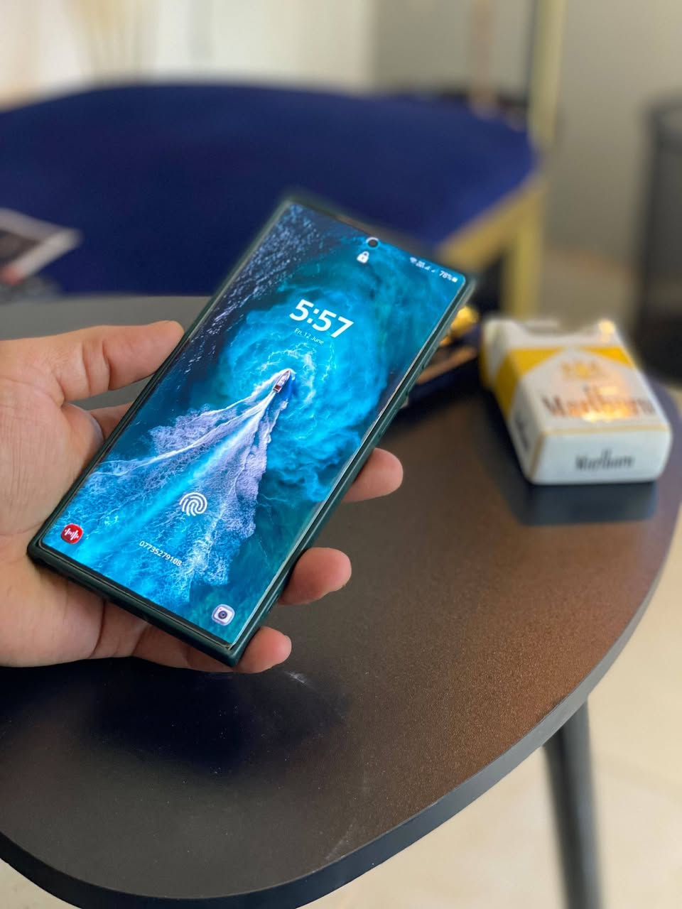 مساء الخير
نوت 20 Ultra  
جهاز نضيف بدون اي تصليح باب اول مال جناي 
ذاكره 256  رام 8
كامراته معروفه غني عن التعريف 
الجهاز خطين  
لمعرفة السعر مراسله عل خاص او الاتصال بالرقم 
***********
