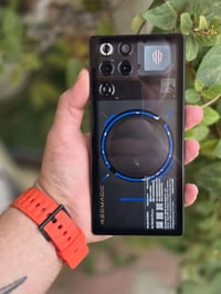 Redmagic 11 pro 512GB Ram 16 غراضة كاملة  الجهاز اخو الجدد ضمان الجوهر...