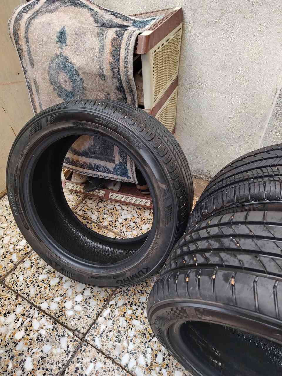 سلام عليكم
زوج تايرات نضاف

 الثالث بي رگع يرهم اسبير

جگ ➕ ويل سبانه ➕ يده

قيمهن بليرضي الله وتعال

مدينة الصدر الگياره
***********
