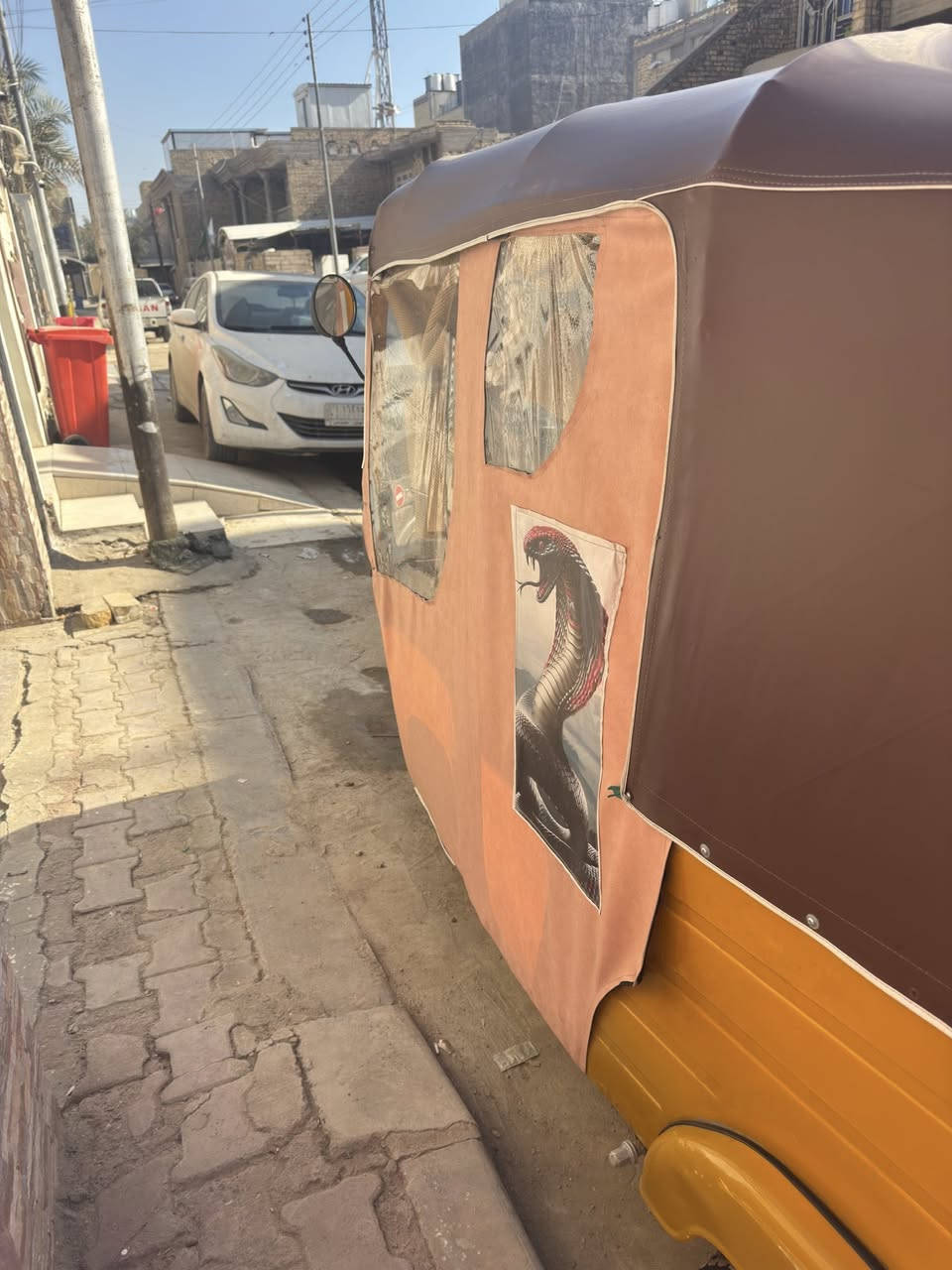 تكتك للبيع
موديل 2020
تكتك نظيفه ع اخر حبايه وجاهزه من كلشي ما بيها خياسات مال جناي مدوشمه نايلون جادر جانبي جديد قبل شهر مشدود
راعيها موجود 
مرقمه وكامله 
سنويه موجوده
العماره ميسان 

***********
