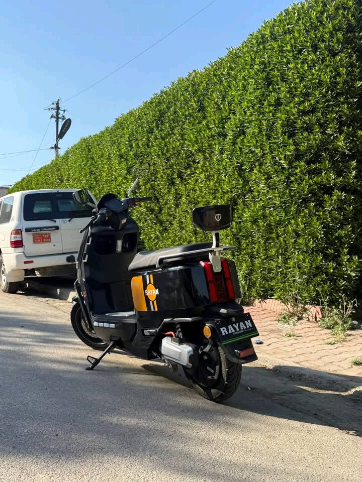 السلام عليكم وحش الكون ريان تالج موديل ٢٥ للبيع دراجه إستعمال قليل سعرها ٩٥٠ وبيها مجال دراجه Vip الملكي مكاني بغداد اي استفسار ***********وتساب محمول

