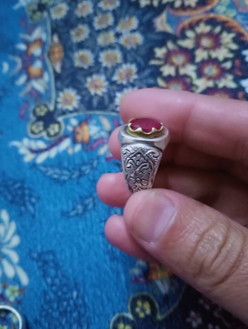 ياقوت افريقي للبيع
متواجد عل خاص 100 لف


**إذا كنت صاحب هذا الإعلان وتريد حذفه لأي سبب، رجاءا أرسل رسالة إلى الدعم الفني**