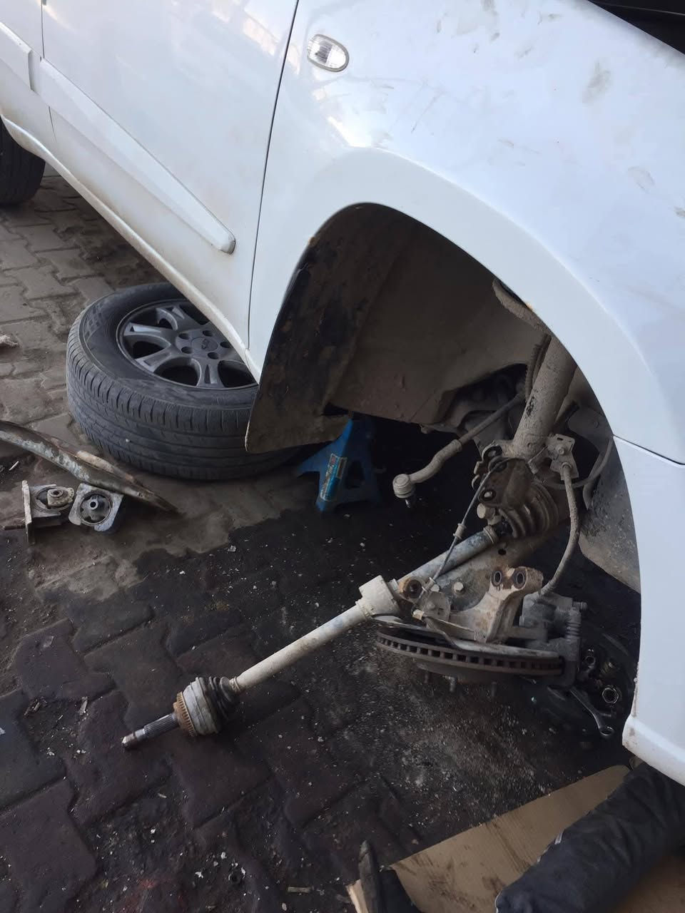 فحص حاسبه مجانآ مجانآ مجانآ
عالم_الشيري🌹💜البصرة 
ادوات احتياطية اصلي 💧يوجد صيانه/ فحص حاسبه💻
يوجد تبديل دهن منظومة كير  ودهن الكير ودهن المحرك 
العنوان: البصره حي الرافدين شارع ريان سنتر مجاور معرض بغداد للتقسيط🛣🏪
للاستفسار الاتصال ع الارقام 📞☎️***********/***********☎️
