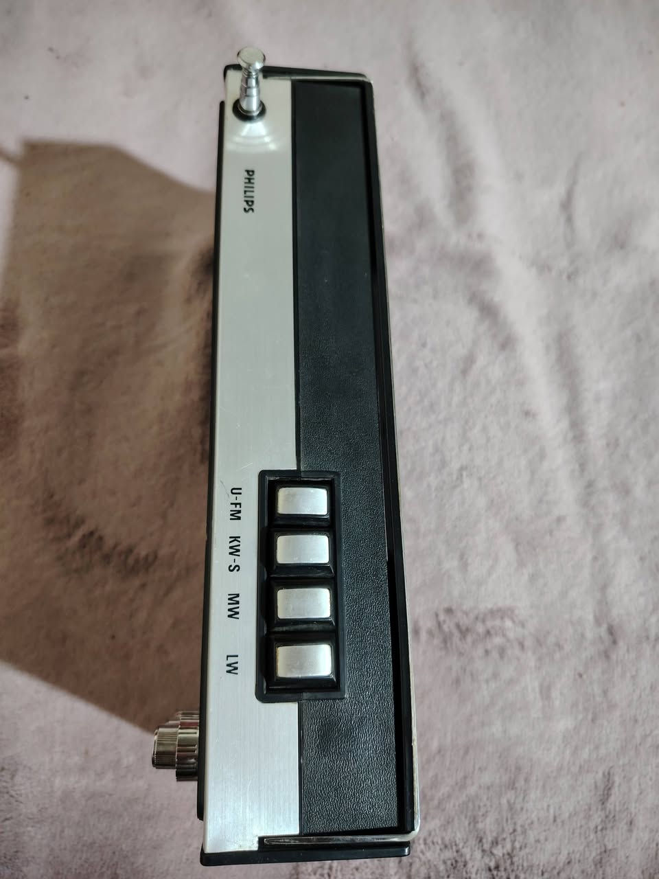 راديو فلبس الماني اصلي اربع موجات على هيئة الشركة شرط الشغل مامصلح يوجد توصيل العراق


**إذا كنت صاحب هذا الإعلان وتريد حذفه لأي سبب، رجاءا أرسل رسالة إلى الدعم الفني**