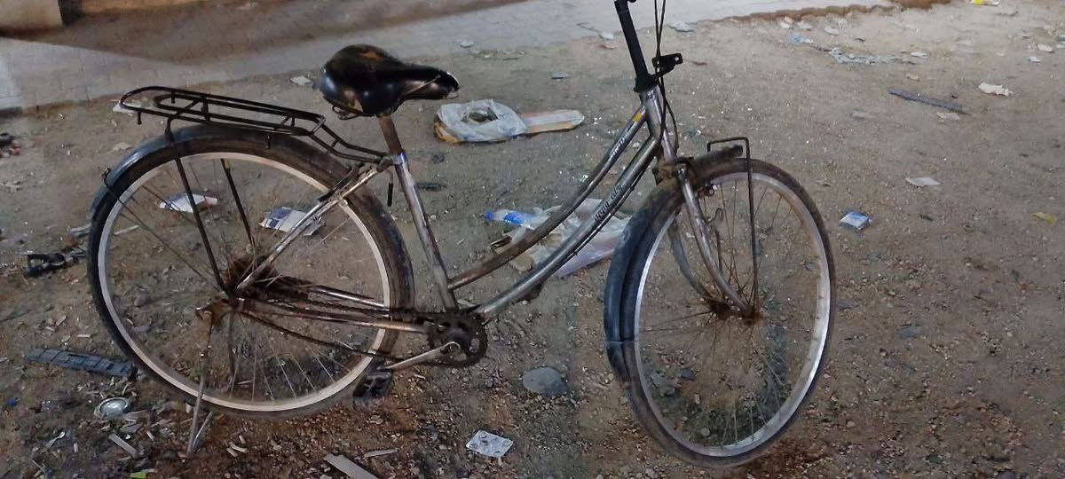 باسكل للبيع ب 30 وبي مجال
الماكن سايدين الوائلي قرب مجمع الجزائري  
الرقم للتواصل 
***********
