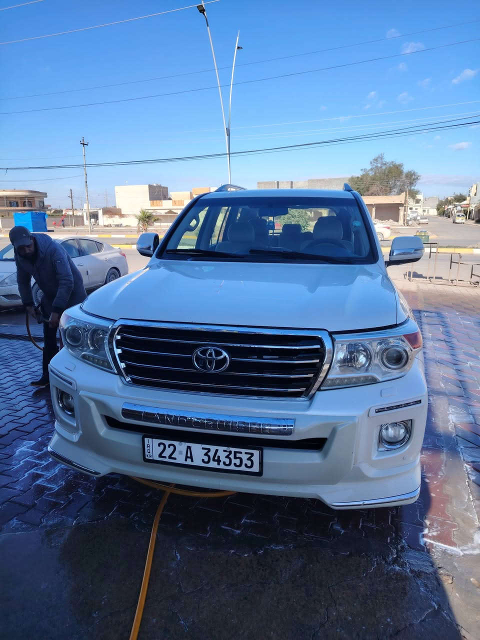 للبيع لاندكروز ٢٠١٣ خليجي GXR ماشيه ١٧٠ الف كم مكفوله من العاميه للدعايه 8 سلندر فقط حالوب وبارد خفيف بالجاملغ الخلفي رقم أربيل نظيفه جدا السعر ٣٤٠ ورقه هاتف ***********
