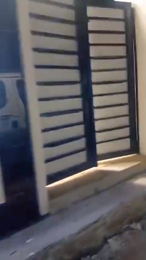 بيت 100متر زراعي بيت ظيفان
*********** علي وزيرة

