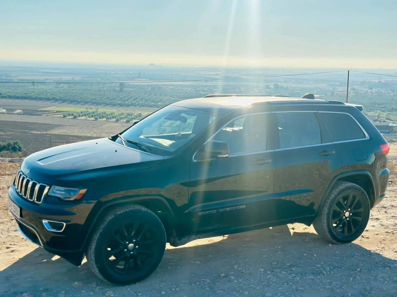 السلام عليكم عندي جيب موديل 2017رقم دهوك لون اسود سياره فول مواصفات 1/1
جاملغ وشوية بالبنيد ووشوية بالباب الخلفي +راس الشاصي
فول مواصفات 
محرك 6 
شاشة كبيرة 
فور ويل 
حساسات امامية خلفية
نقطة عمياء 
رادارات خلفية وجانبية
كشنات تبريد تدفئة
ستيرن تدفئة 
دمام خلفي 
بانوراما
كشنات جلد
خزن ميموري
لايتات لد 
بكلايتات لد 
بصمة ابواب 
تشغيل عن بعد
ماشي 167
مكان سياره موصل بايبوخ  سياره جديده مل بيت  سعر على اتصال ***********
