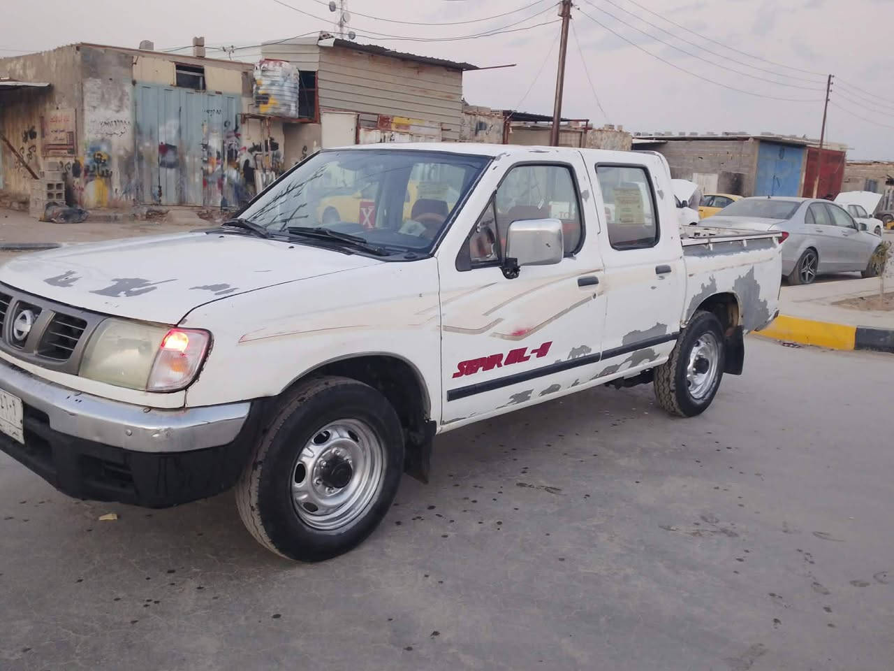 سلام عليكم سياره 
 نيسان موديل 2002
رقمها بصره.  سنويه،
ال2028 بيها،رشات 
صبغ  مكينه، كير،حداديه،
مكاني الناصريه، قضاء،رفاعي
***********،،،،،،
