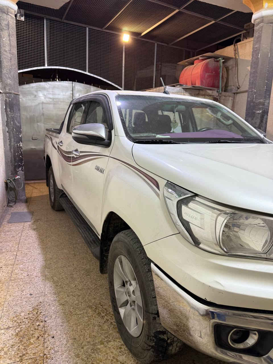 السلام عليكم 
بيكب هايلوكس 2019
سعودية اصل بريم 
سياره كفاله عامه ما عده طخات شوف العين خفيفة 
كير مكينة كفاله 
رقم اربيل ب اسمي رقم انكليزي الجديد تريد وكاله تريد تحويل
تخم تاير جديد 
سياره مال بيت نظيفة الى درجة 
مدوشة كشنات وارضية
ماشية 140 
سعرها 290 وبيه مجال 
رقم *********** البصرة, العراق
