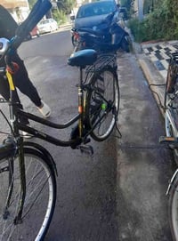 بايسكل اسود موشم ذهبي اخو الجديد للبيع مكاني بغداد طوبجي سعره ١٠٠ الا ...