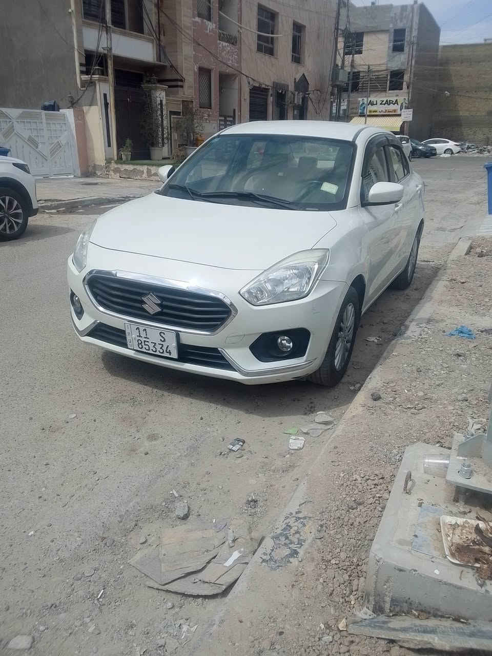تفيد البنات جبناكم الساسوكي الياباني دزاير سياره معتمد عليهه  رقم بغداد دولي موديل 18 سياره على وضع الشركه ماشيه فليل  السياره كفاله عامه ماعده طخه بسيطه بجاملغ طبعا السياره بصمه تشغيل تبريد قطعتين اشاير بلمري كير محرك كله جديد تاير جديد تبريد ثلج رقم انكليزي سنويه 31 مكانهه  البنوك ***********
