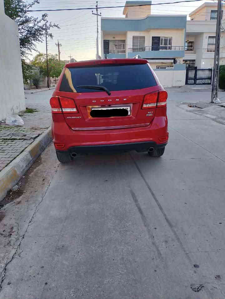 سلام عليكم دوج جورني موديل 2017 رقم سليمانيه السنويه والرقم جديد لحد 2030 شرط التحويل والوكاله وبيها دفتر بانزين السياره بصمه وشاشه جبيره وسبعه راكب تبريد 3 قطع والمحرك 6 سلندر مابيها اي عيب  ضرر السياره  جامرلغ  وباب  بدون دواخل بدون ارباك سعر السياره 138 وبيها مجال عنواني كركوك للستفسار *********** كركوك, العراق
