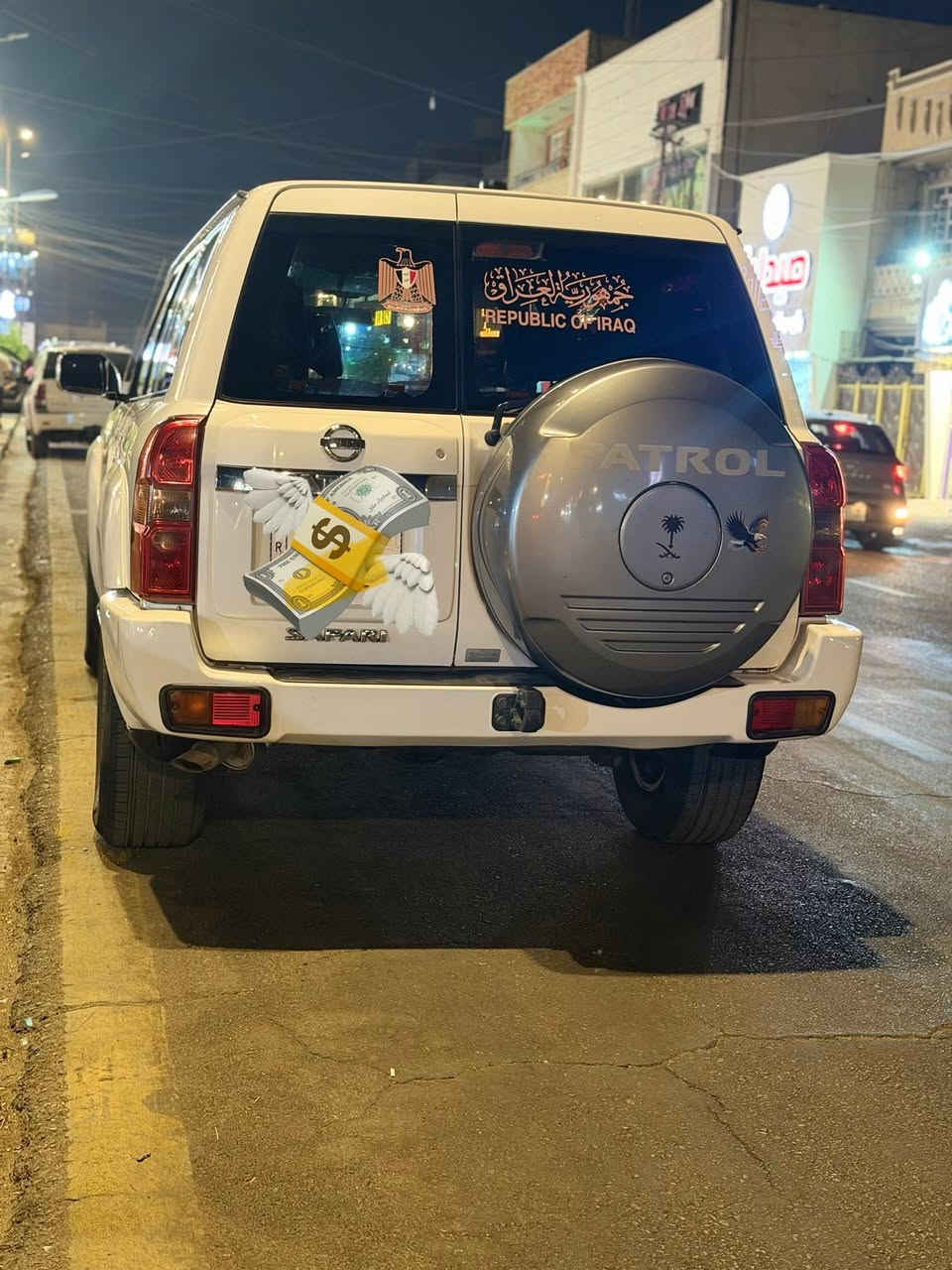باترول سفاري موديل  ٢٠١٨ ارضيه جلد شاشه اصليه كير محرك مكفول   ماشيه ١٢٠ كم السيارة مكفوله من الضربه والصبغ   سيارة ما طالعه بر او صيد   
استخدام شخصي    تبريد ❄️ ثلج 
رقم بغداد بسمي ثاني يوم احولك   
السعر ٢٩٠$بي مجال


**إذا كنت صاحب هذا الإعلان وتريد حذفه لأي سبب، رجاءا أرسل رسالة إلى الدعم الفني**