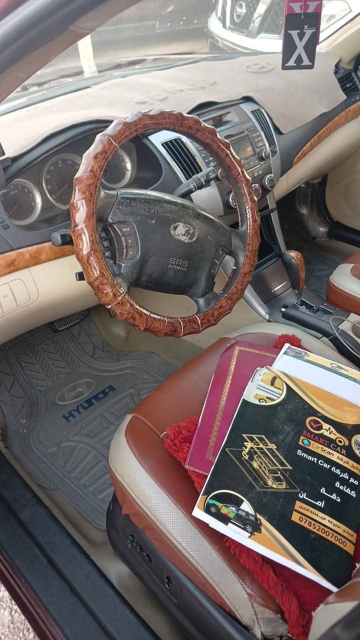 السلام عليكم 
سوناتا 2009 امريكي 
بيهه نص حزام ابيع حزام بدون دواخل 
وسونار موجود بيهه ليبل واحد 
رقم صلاح الدين مداور ثاني يوم 
السعر 90 وبيهه مجال للشراي 
***********
