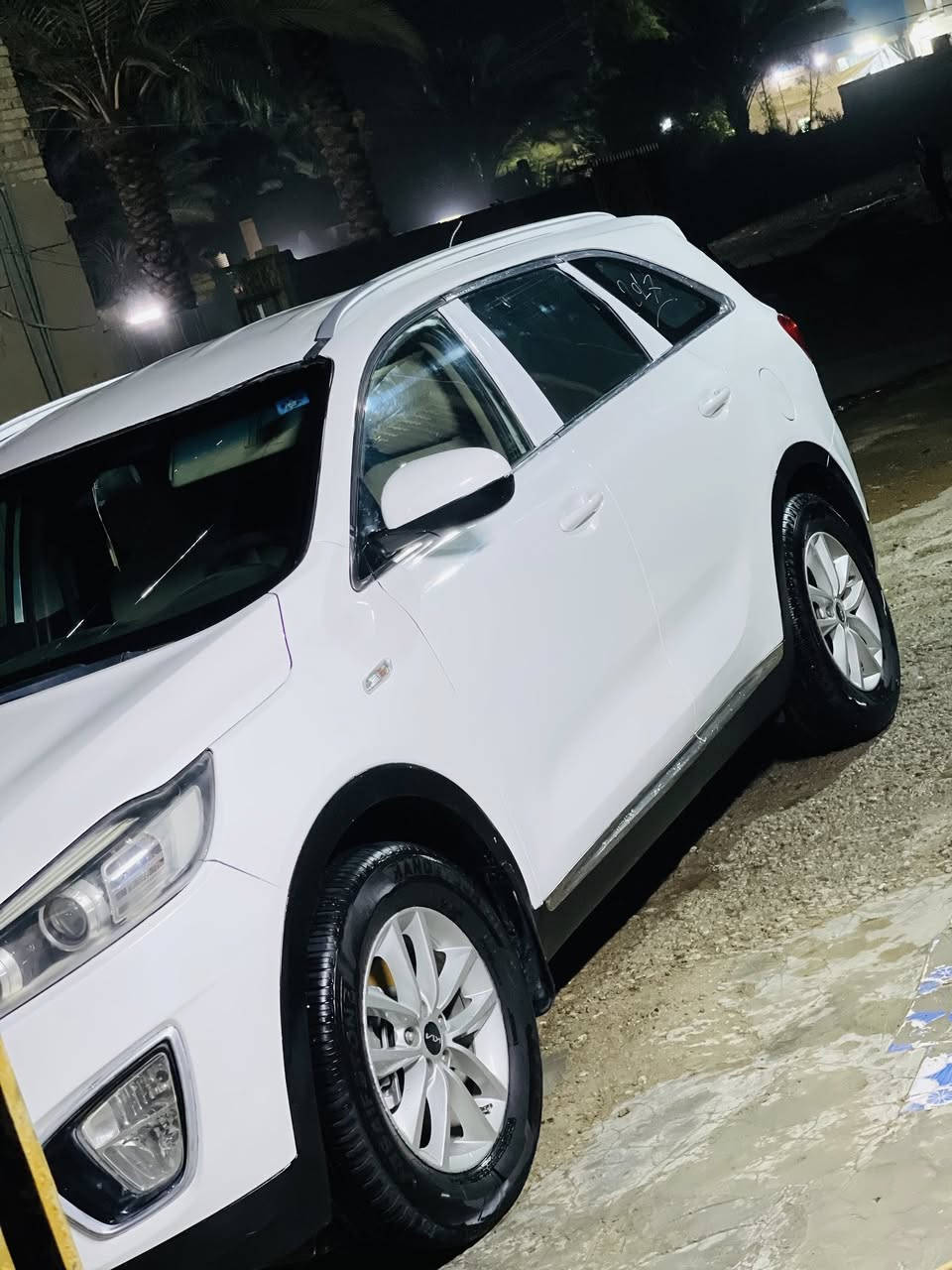 السلام عليكم سورنتو 2016
رقم قادسيه  

السياره صبغ عام الظرر بل سونار

السياره نظيفه بمعنه الكلمه 

حداديه جديده

 تخم تاير حديد 

مكينه 6V

سياره بسمي  

العنوان ديوانيه مهناويه  

السعررر 155 وبيها مجال قليل 

الرقم ***********
