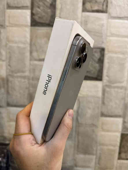 15 برو ماكس شرق اوسط ماستر
ذاكرة 256

بطارية 85

نظافة 100%

ملحقاتة كارتونه 

لمعرفة السعر او الاستفسار الاتصال واتساب
*********** ☎️

العنوان الديوانية / قضاء عفك
