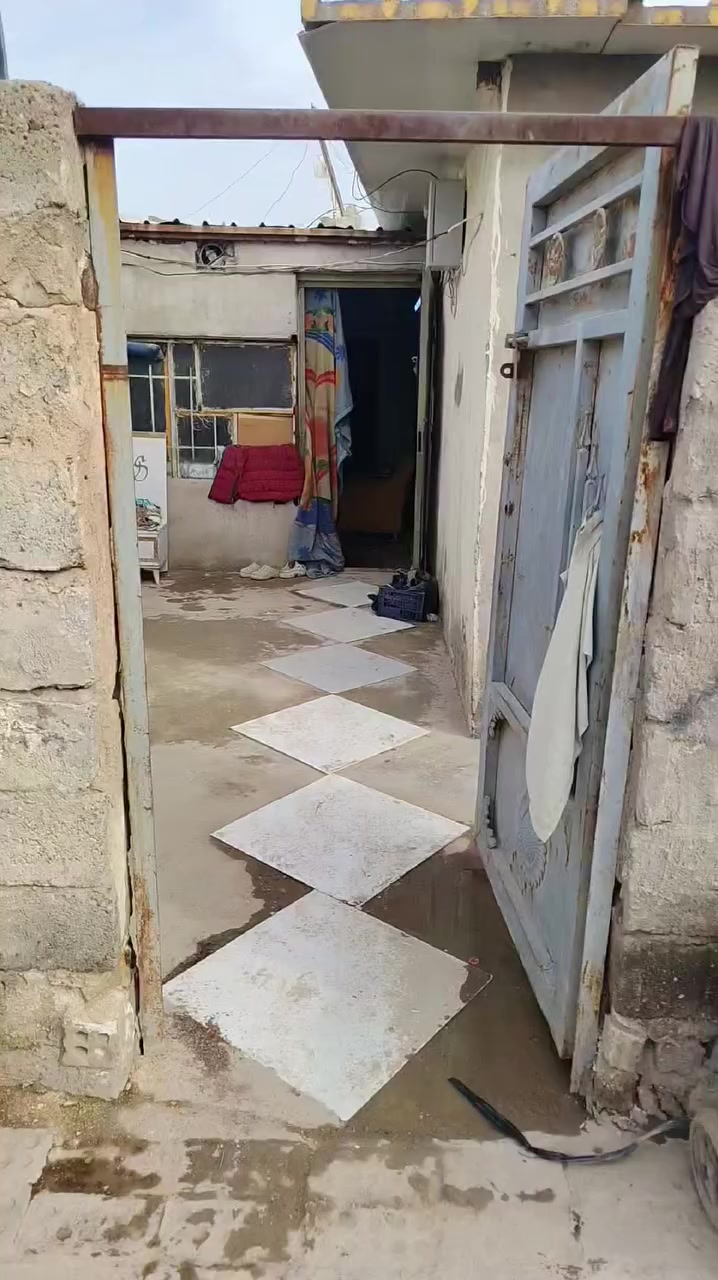 سلام عليكم بيت تجاوز البيع ٣غرف نوم صاله مطبخ طرمه ٢جبيره ويا سند مال تمليك مكان ابو دشير بيت كامل من مي كهرباء خير، من الله


**إذا كنت صاحب هذا الإعلان وتريد حذفه لأي سبب، رجاءا أرسل رسالة إلى الدعم الفني**