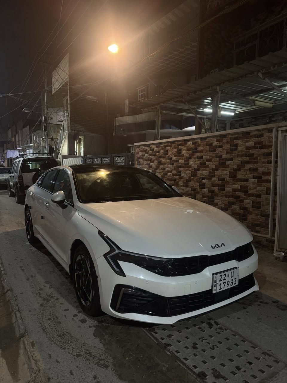 السلام عليكم k5 2026 فول vip ماكو من عدهة هاي النسخة فول للأخير محرك 2500 سمارت خزن وضعيات تدفئة تبريد الكشنات الداخل لون مشمشي سياره خليجية ماشيه 7000كيلو  السياره بحالة الزيرو رقمه أربيل هاي السياره ماموجود من عدهة بل سوك حاليا السياره سعر270 وبيه مجال عنوان السياره بغداد  لاتصال على هذا الرقم *********** وبيكم خير وتدللون
