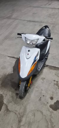 ماكس • سلف وهندر • الشعب