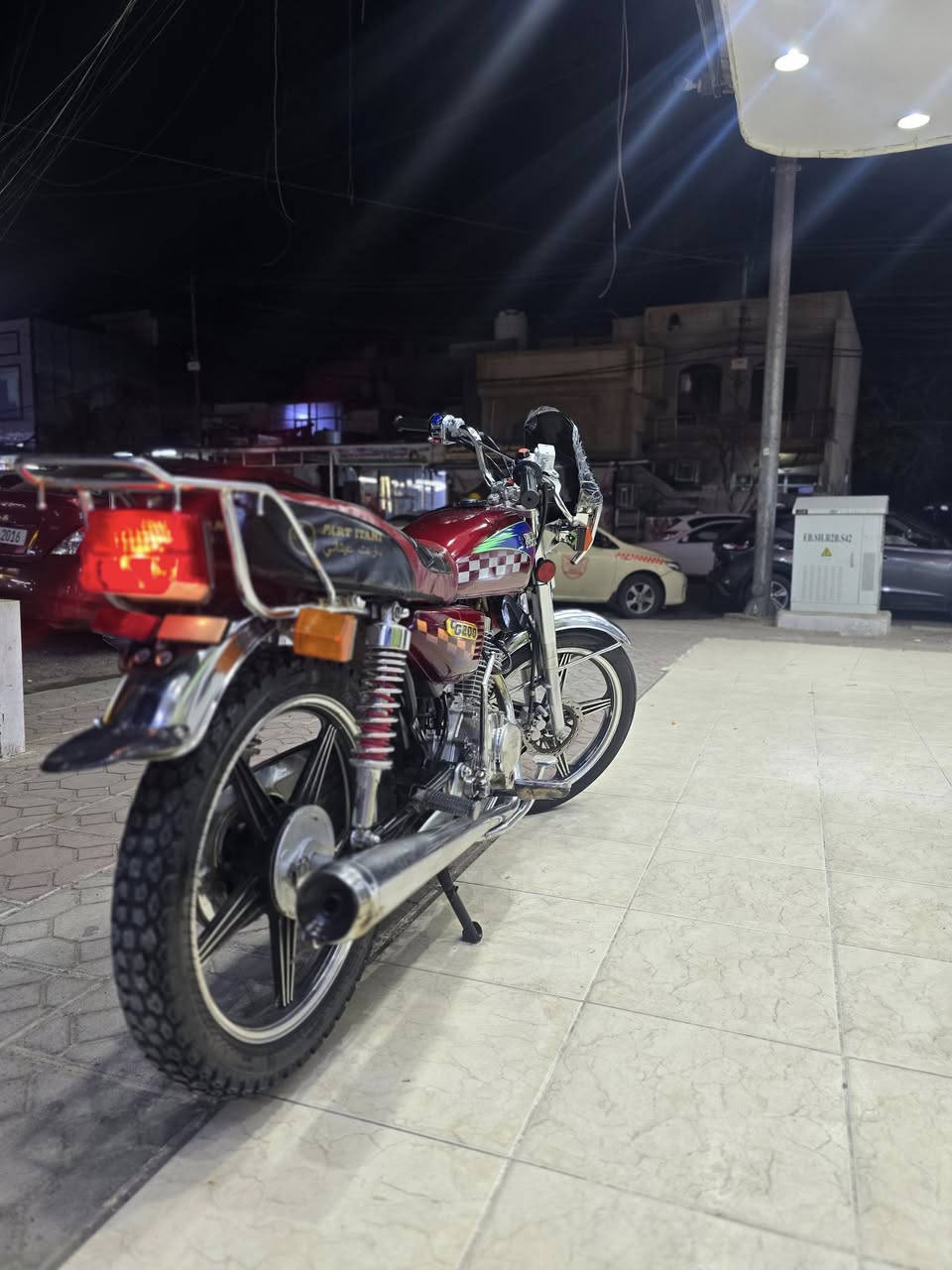 للبيع متور بارت 2020  عقاد اساسي 9999 محرك طلقة شرط العزم شغال كامل نكرة سلف منفيس موجود سعر 450 الف 
وفي مجال لطيبن للتواصل *********** وفي واتس اب
