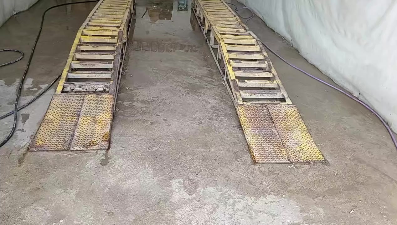 سلام عليكم رمبات حديد للبيع الطول ٥ متار ورتفاعه ٤٠
مكاني مدينه الصدار السعر 350 وبيهن مجال قليل
***********
