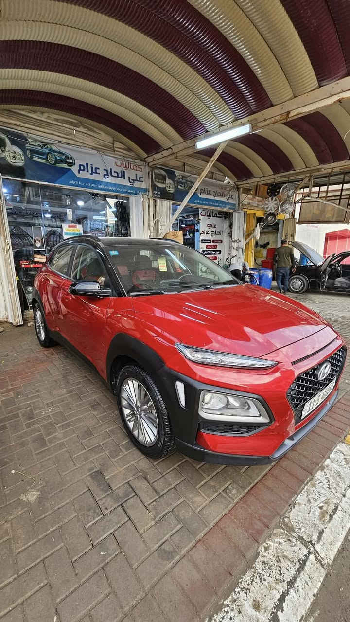 هونداي كونا موديل 21 مكينة 2000 دوش
بغداد تحويل ثاني يوم مكانه السماوة المركز 
حادثها مرفق بالصور 
***********
