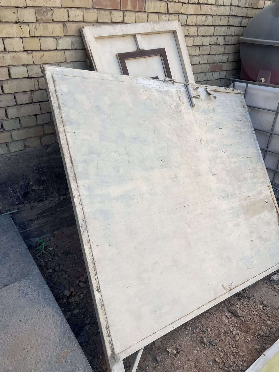 السلام عليكم.. باب اسلايت نضيف جدا  قطعتين طوله مترين ونصف حديد ثقيل .. عنواني كربلاء


**إذا كنت صاحب هذا الإعلان وتريد حذفه لأي سبب، رجاءا أرسل رسالة إلى الدعم الفني**