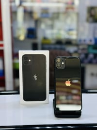 آيفون ١١ • ١٢٨ • بطارية ٩٣