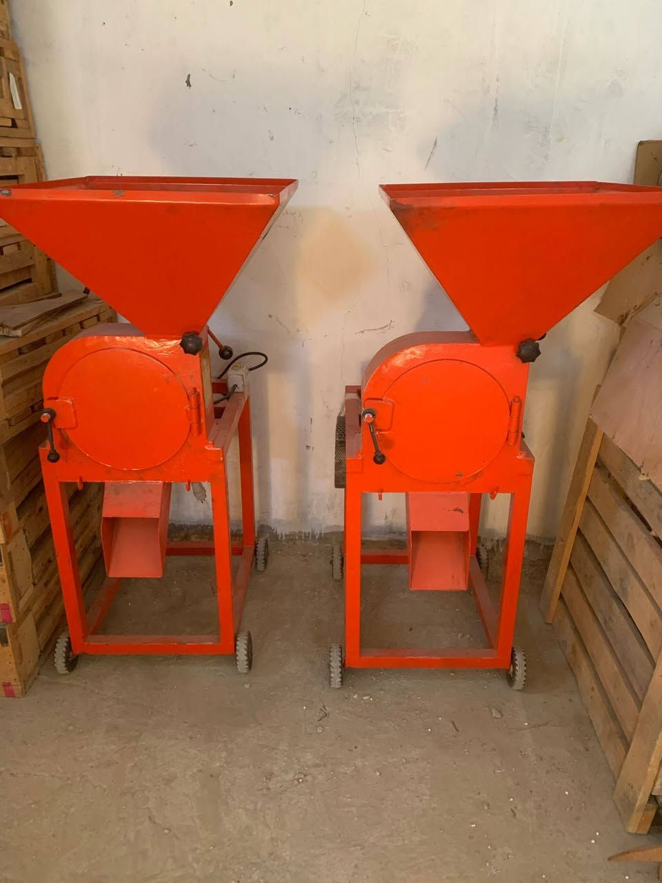 جاروشه اعلاف
٣ حصان
 سنكل فيز 
ياتي معها ٦  (مصافي ) غرابيل درجات نعومه وجوزه وكيبل 

للأستفسار الاتصال على الارقام
***********
***********   واتساب 
***********   واتساب 
العنوان / محافظه واسط / قضاء النعمانيه / مقابل مجلس بلدي وجامع الحاج جلال الكناني*
يوجد لدينا توصيل لجميع المحافظات العراقيه
